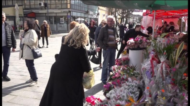 8 mart 11