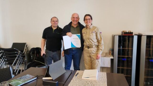 IMG-49d19a0f678b2384cb5fbc1c864c2fa7-V