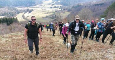 Dubičani učestvovali u planinarskoj akciji “Zimski uspon na Dimitor”