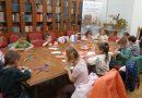 Narodna biblioteka večeras organizovala tradicionalnu “Osmomartovsku radionicu” za najmlađe članove