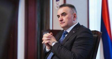 Minić: Pomoći ćemo višečlanoj porodici na Ozrenu nakon što im je izgorjela kuća Minić: Pomoći ćemo višečlanoj porodici na Ozrenu nakon što im je izgorjela kuća