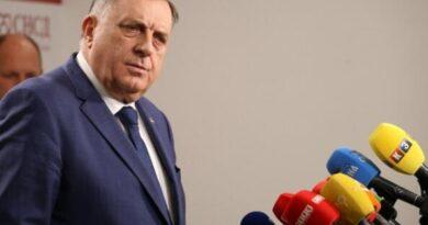 Dodik: Odbrana Sarajevsko-romanijske regije najteža i najslavnija stranica u istoriji Odbrambeno-otadžbinskog rata Dodik: Odbrana Sarajevsko-romanijske regije najteža i najslavnija stranica u istoriji Odbrambeno-otadžbinskog rata