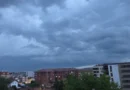 Drastična promjena vremena u Srpskoj: Stižu pljuskovi, grad i jak vjetar Drastična promjena vremena u Srpskoj: Stižu pljuskovi, grad i jak vjetar