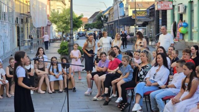 vece poezije za djecu (19)