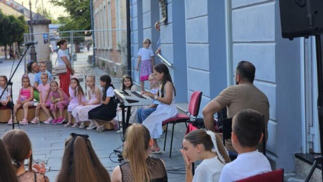 vece poezije za djecu (24)