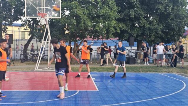 3x3 (19)