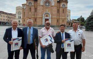 Povelje za četvoricu unaprijeđenih starješina iz Kozarske Dubice Povelje za četvoricu unaprijeđenih starješina iz Kozarske Dubice