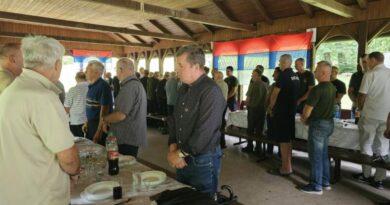 Tradicionalno druženje starješina Vojske Republike Srpske kod manastira Moštanica Tradicionalno druženje starješina Vojske Republike Srpske kod manastira Moštanica