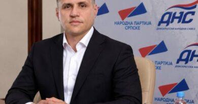 “Usklađivanje propisa da, prenos nadležnosti ne” – Aleksandar Šuvak otkriva kako vidi reformu javne uprave u BiH “Usklađivanje propisa da, prenos nadležnosti ne” – Aleksandar Šuvak otkriva kako vidi reformu javne uprave u BiH