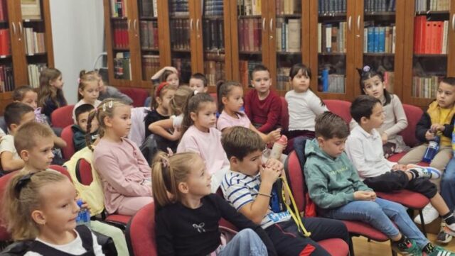 prvacici u biblioteci 07 10 2026 (15)